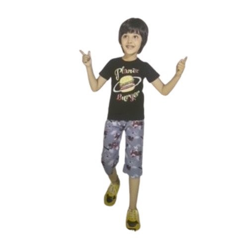 Kids T-shirt And Three Quarter Pants (8-9 Year Kid)