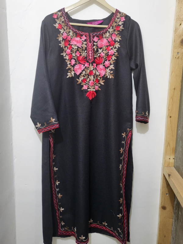 Kashmiri Work On Semi Pashmina - Kurti And Pant Set