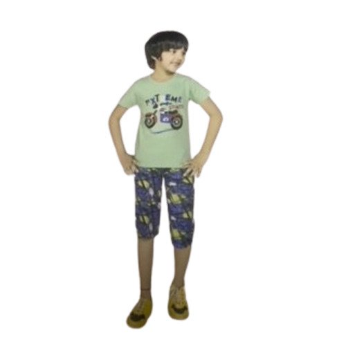 Kids T-shirt And Three Quarter Pants (4-5 Year Kid)